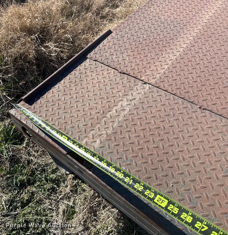 image for item DQ4193 Butler Welding & Mfg flat bed