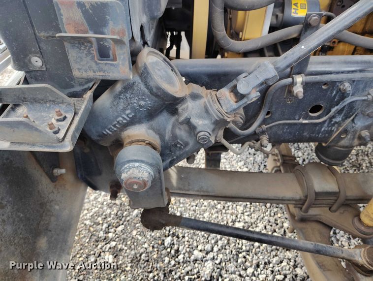 image for item DT0828 1995 Chevrolet Kodiak C6500 flatbed truck