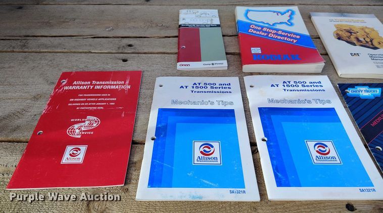 image for item DT0828 1995 Chevrolet Kodiak C6500 flatbed truck