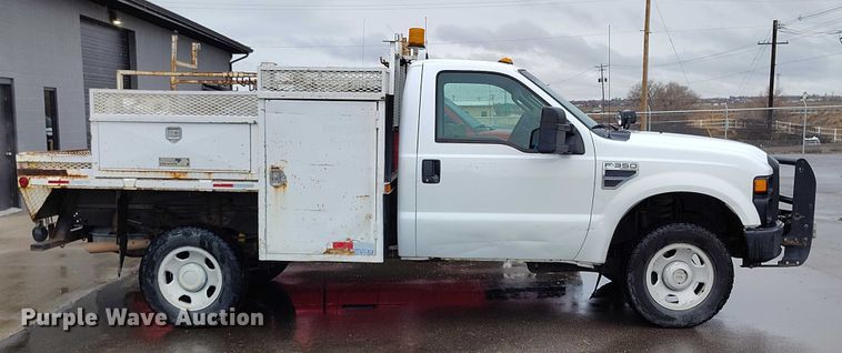 image for item DT0845 2009 Ford F350 Super Duty XL utility bed pickup truck