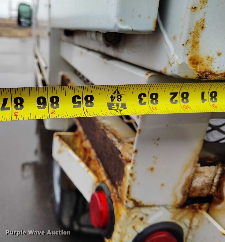 image for item DT0845 2009 Ford F350 Super Duty XL utility bed pickup truck