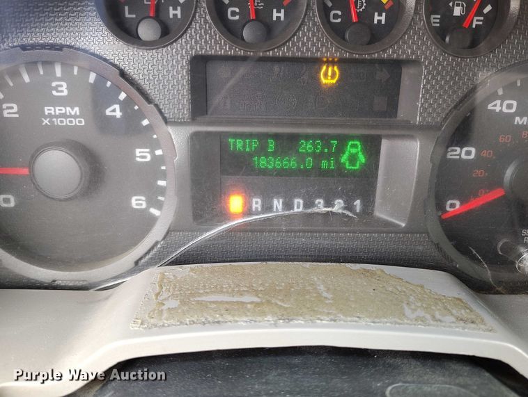 image for item DT0845 2009 Ford F350 Super Duty XL utility bed pickup truck