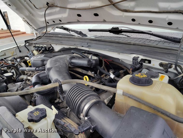 image for item DT0845 2009 Ford F350 Super Duty XL utility bed pickup truck