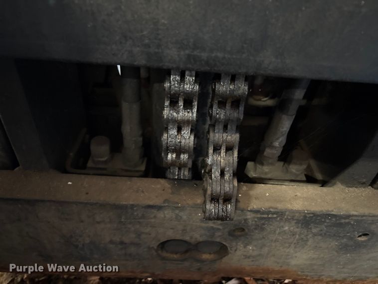 image for item DT2777 Clark C500-YS80 forklift