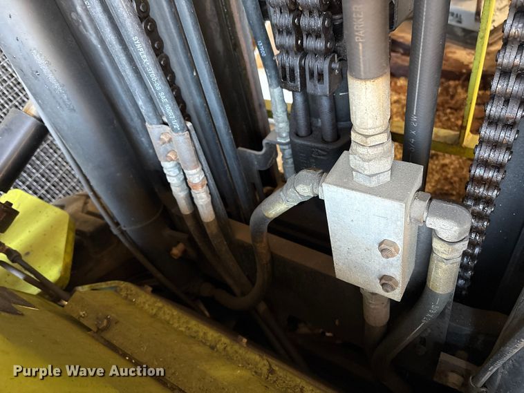 image for item DT2777 Clark C500-YS80 forklift