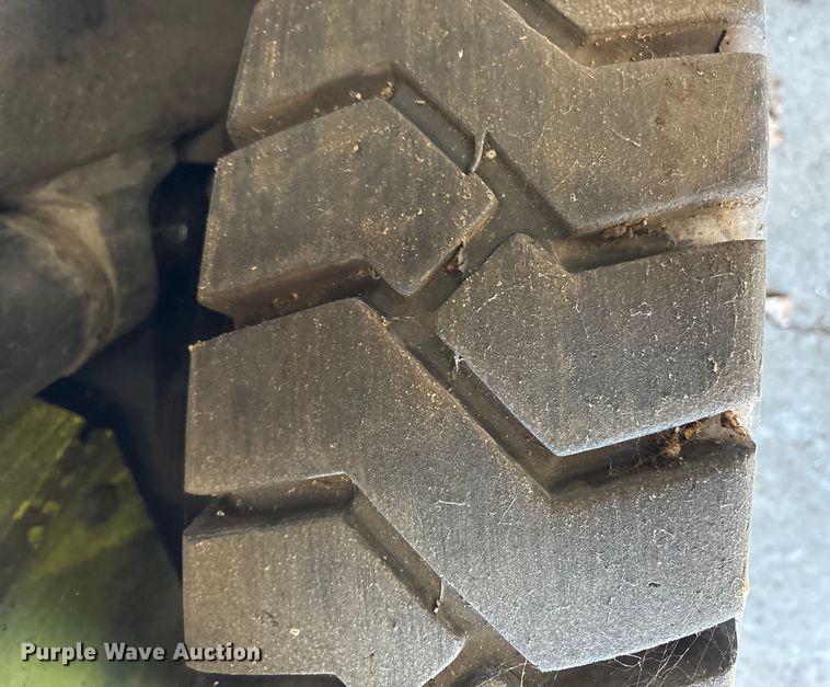 image for item DT2777 Clark C500-YS80 forklift