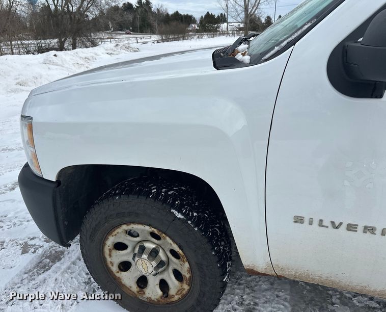 image for item DT6495 2012 Chevrolet Silverado 1500 pickup truck