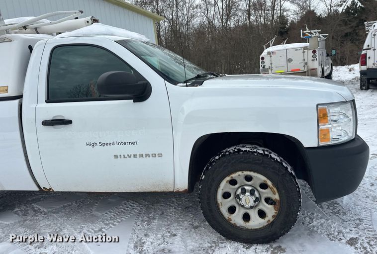 image for item DT6495 2012 Chevrolet Silverado 1500 pickup truck