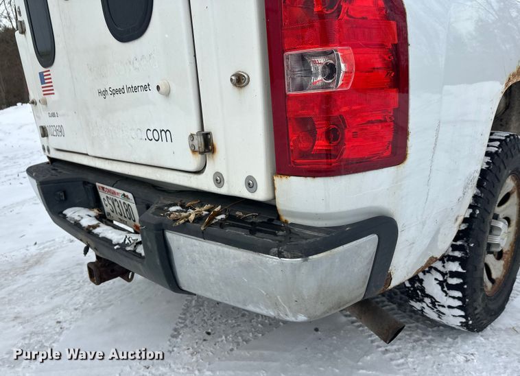 image for item DT6495 2012 Chevrolet Silverado 1500 pickup truck