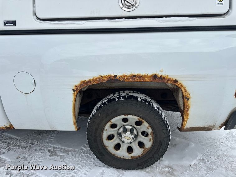 image for item DT6495 2012 Chevrolet Silverado 1500 pickup truck