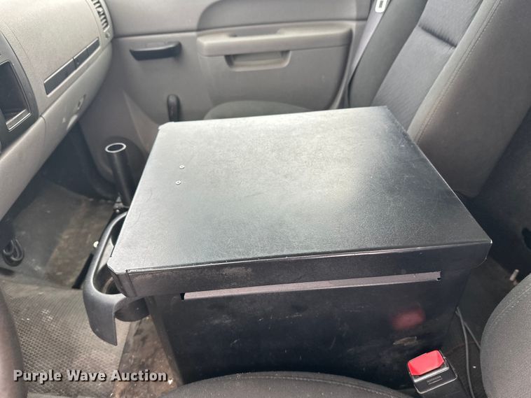 image for item DT6495 2012 Chevrolet Silverado 1500 pickup truck