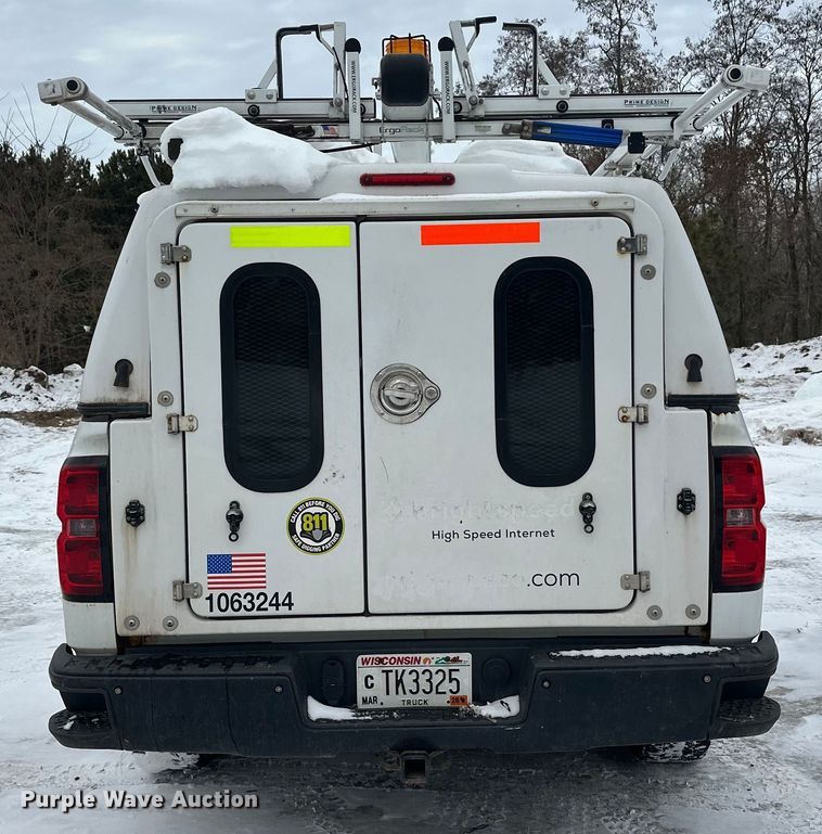 image for item DT6496 2016 Chevrolet Silverado 1500 pickup truck