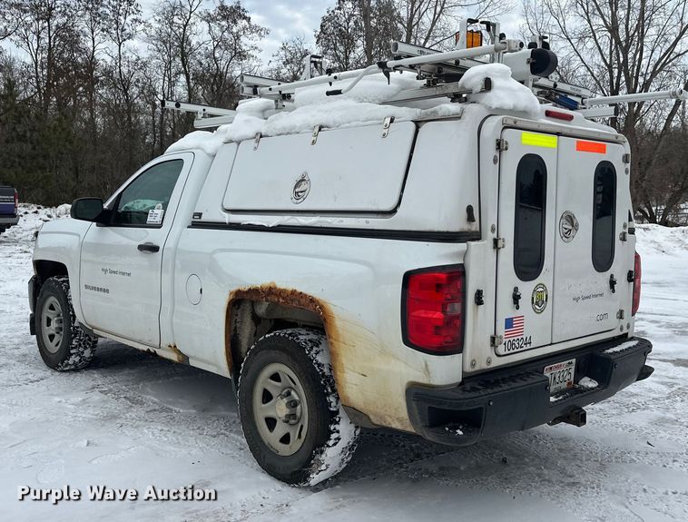 image for item DT6496 2016 Chevrolet Silverado 1500 pickup truck