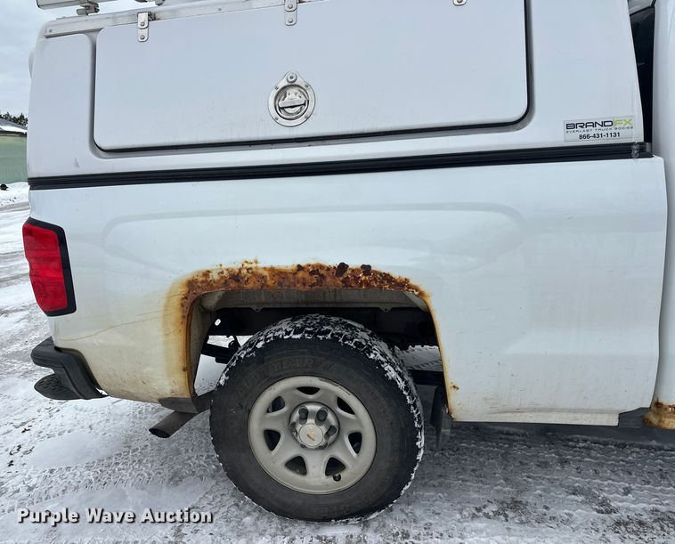 image for item DT6496 2016 Chevrolet Silverado 1500 pickup truck