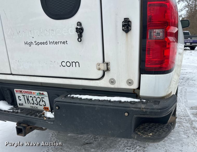 image for item DT6496 2016 Chevrolet Silverado 1500 pickup truck