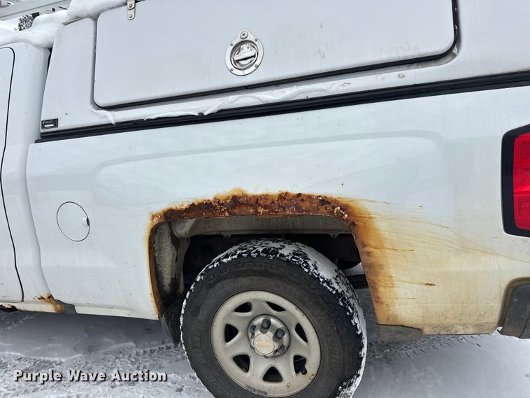 image for item DT6496 2016 Chevrolet Silverado 1500 pickup truck