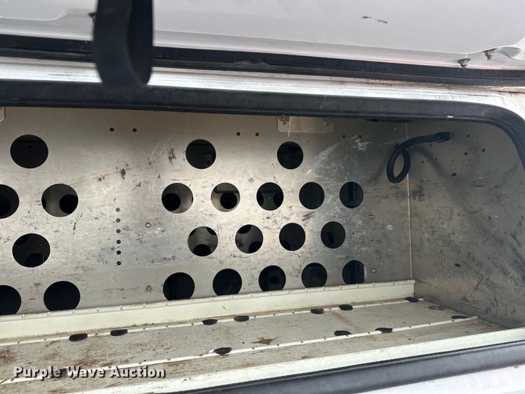 image for item DT6496 2016 Chevrolet Silverado 1500 pickup truck