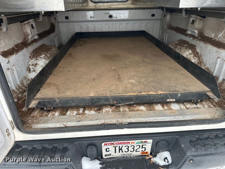 image for item DT6496 2016 Chevrolet Silverado 1500 pickup truck