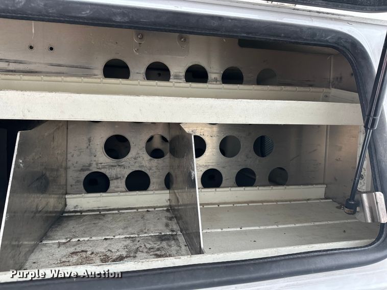 image for item DT6496 2016 Chevrolet Silverado 1500 pickup truck