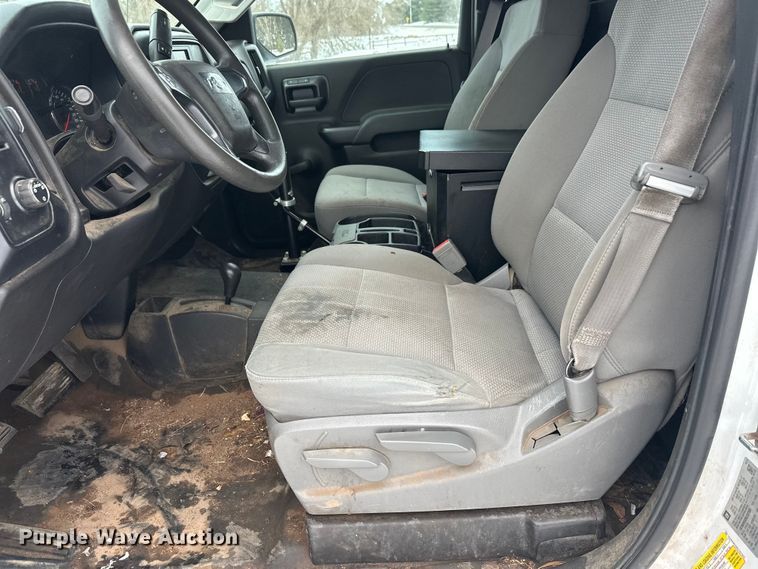 image for item DT6496 2016 Chevrolet Silverado 1500 pickup truck