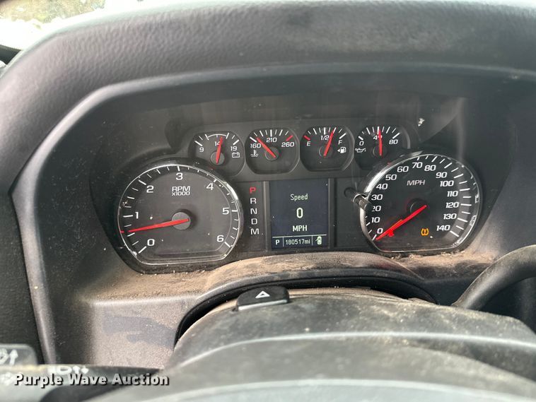 image for item DT6496 2016 Chevrolet Silverado 1500 pickup truck