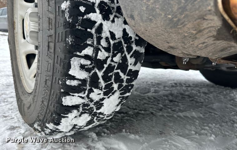 image for item DT6496 2016 Chevrolet Silverado 1500 pickup truck