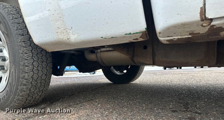 image for item DT6498 2013 Chevrolet Silverado 1500 pickup truck