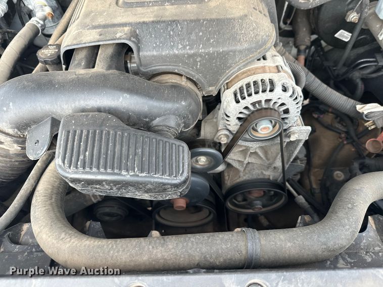 image for item DT6498 2013 Chevrolet Silverado 1500 pickup truck