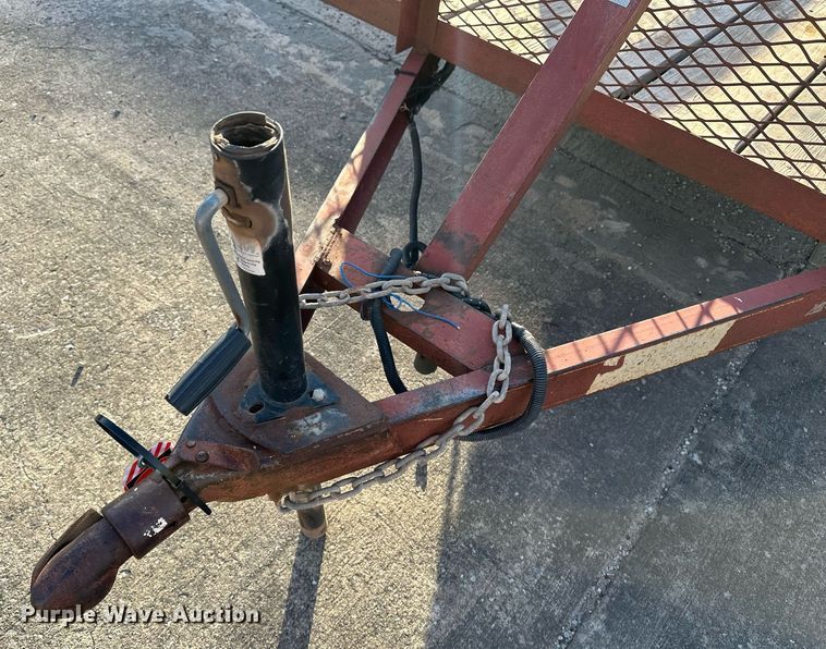 image for item DT6573 2007 C&M utility trailer