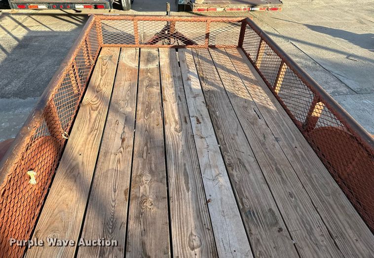 image for item DT6573 2007 C&M utility trailer