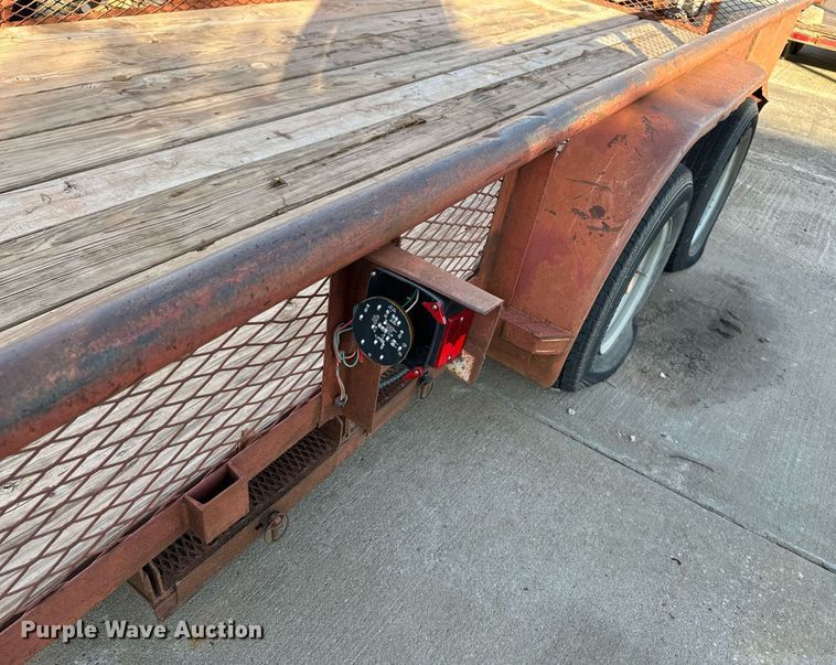 image for item DT6573 2007 C&M utility trailer