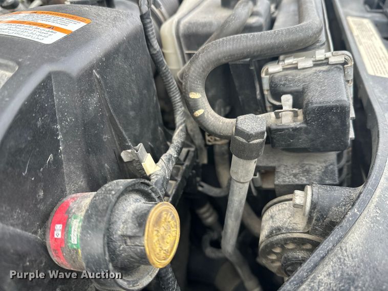 image for item DW4392 2011 Ford F350 Crew Cab pickup truck