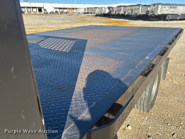 image for item DW7370 2015 RAM 3500 dump flatbed pickup truck