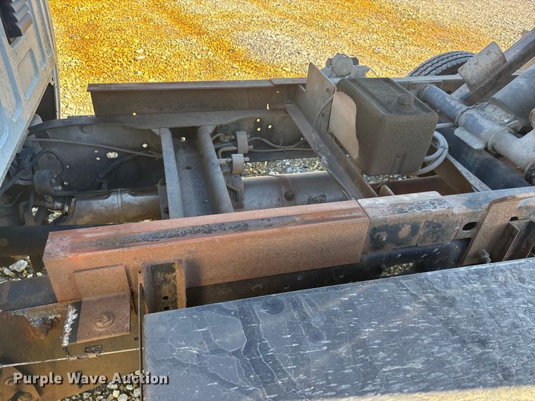 image for item DW7370 2015 RAM 3500 dump flatbed pickup truck