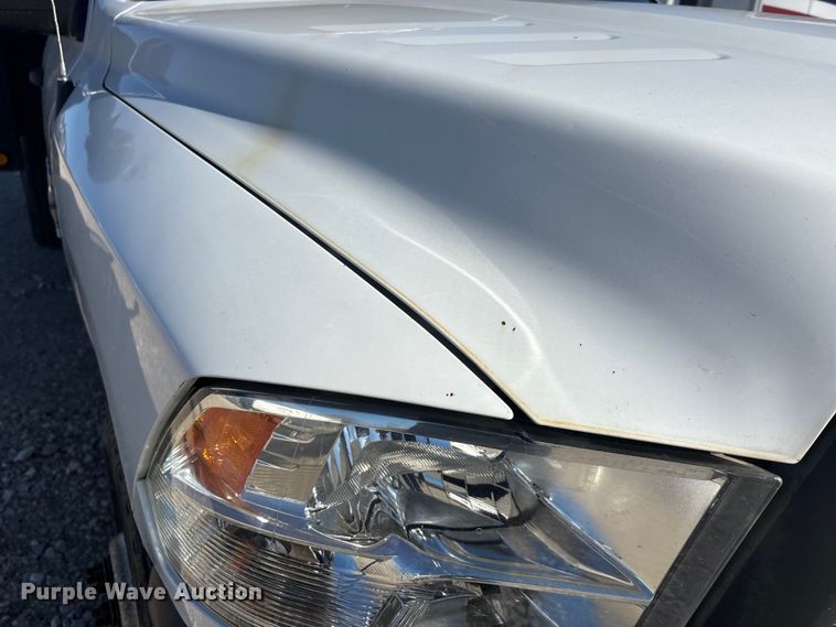 image for item DW7370 2015 RAM 3500 dump flatbed pickup truck