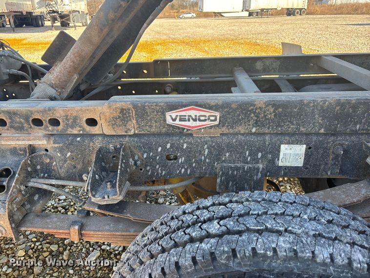 image for item DW7370 2015 RAM 3500 dump flatbed pickup truck