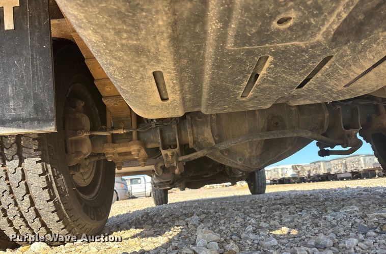 image for item DW7370 2015 RAM 3500 dump flatbed pickup truck