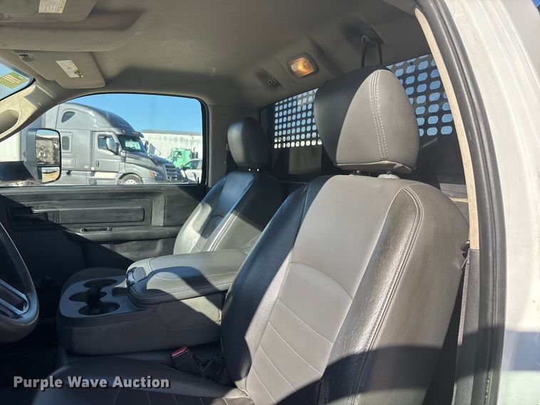 image for item DW7370 2015 RAM 3500 dump flatbed pickup truck