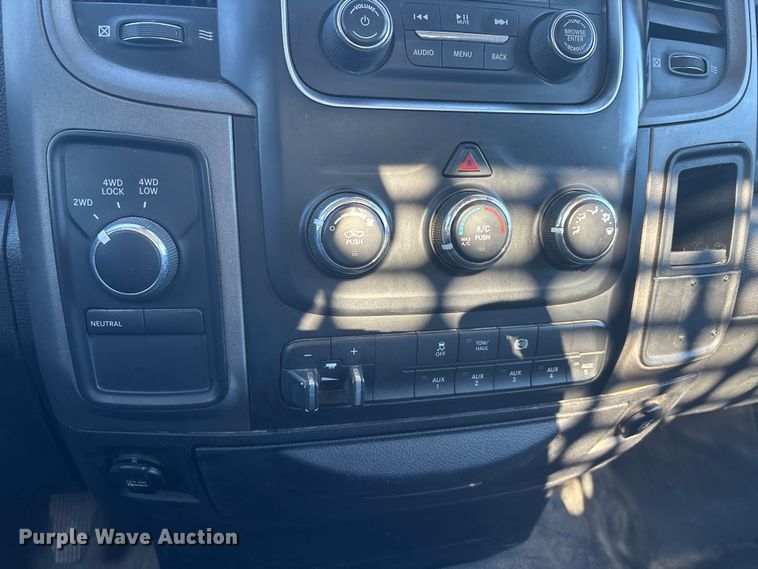 image for item DW7370 2015 RAM 3500 dump flatbed pickup truck