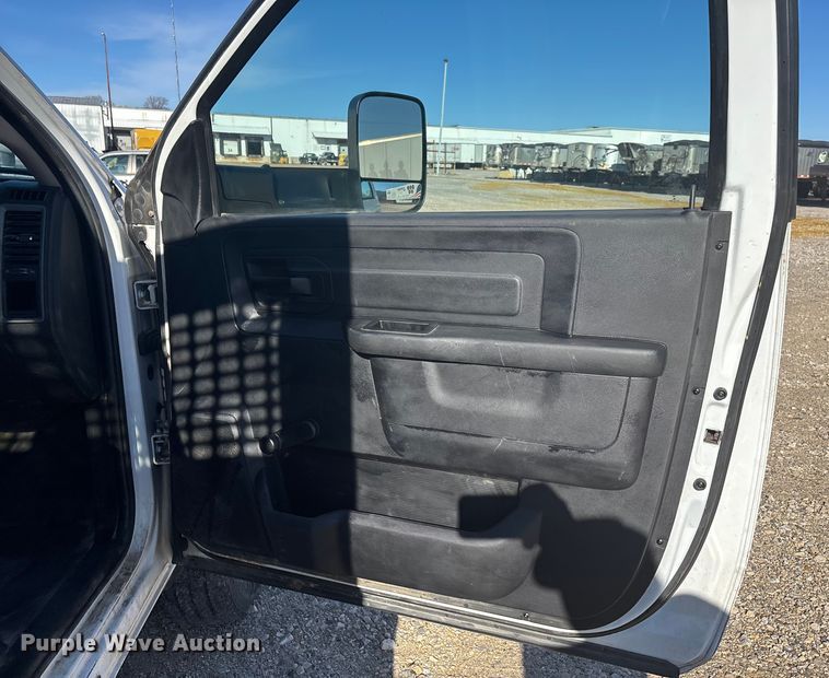 image for item DW7370 2015 RAM 3500 dump flatbed pickup truck