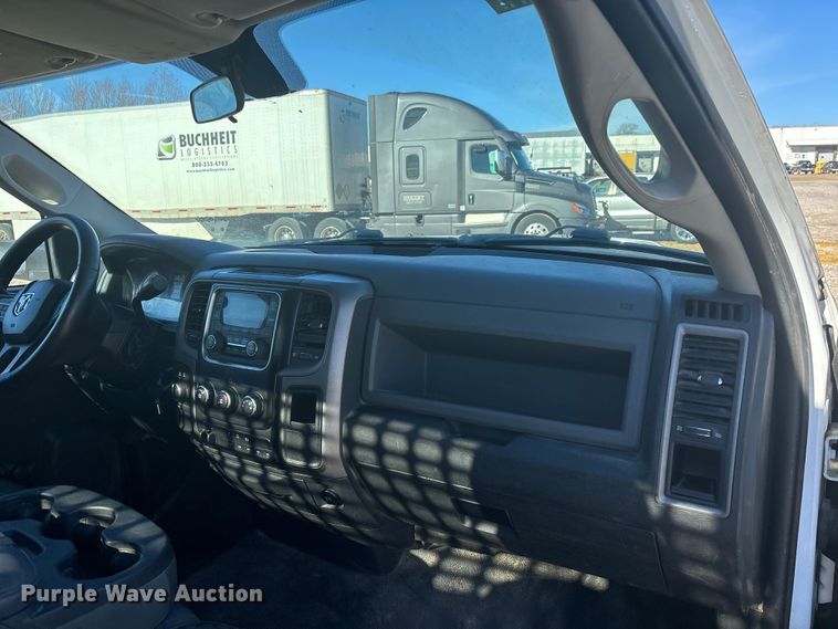 image for item DW7370 2015 RAM 3500 dump flatbed pickup truck