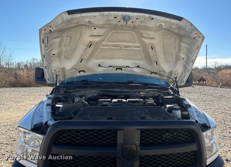 image for item DW7370 2015 RAM 3500 dump flatbed pickup truck