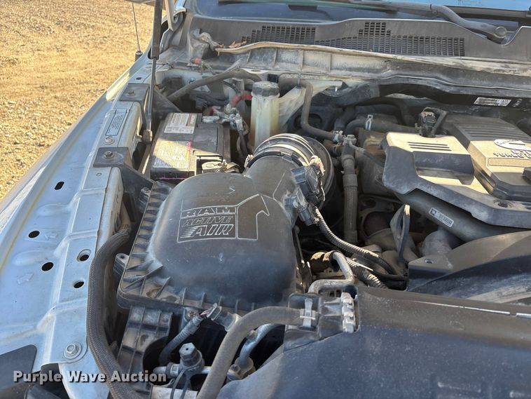 image for item DW7370 2015 RAM 3500 dump flatbed pickup truck