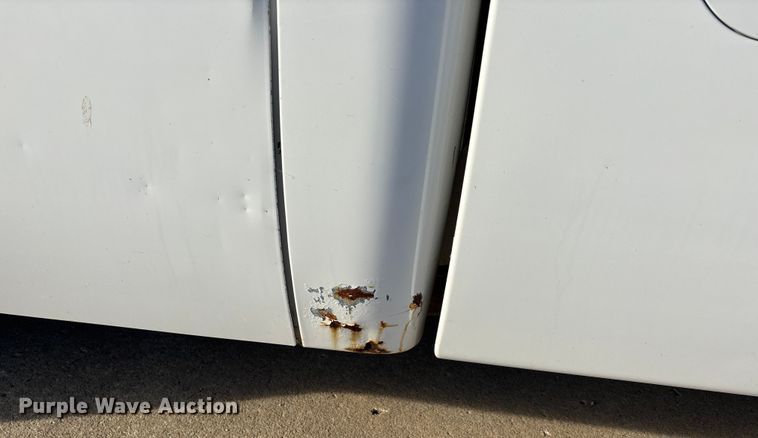 image for item DW7372 2008 Chevrolet Silverado pickup truck