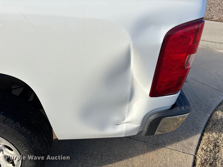 image for item DW7372 2008 Chevrolet Silverado pickup truck