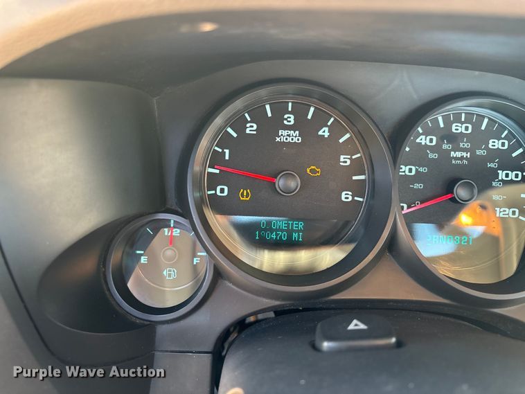 image for item DW7372 2008 Chevrolet Silverado pickup truck