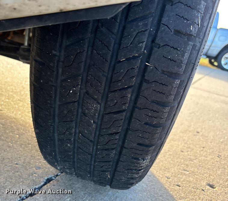 image for item DW7372 2008 Chevrolet Silverado pickup truck