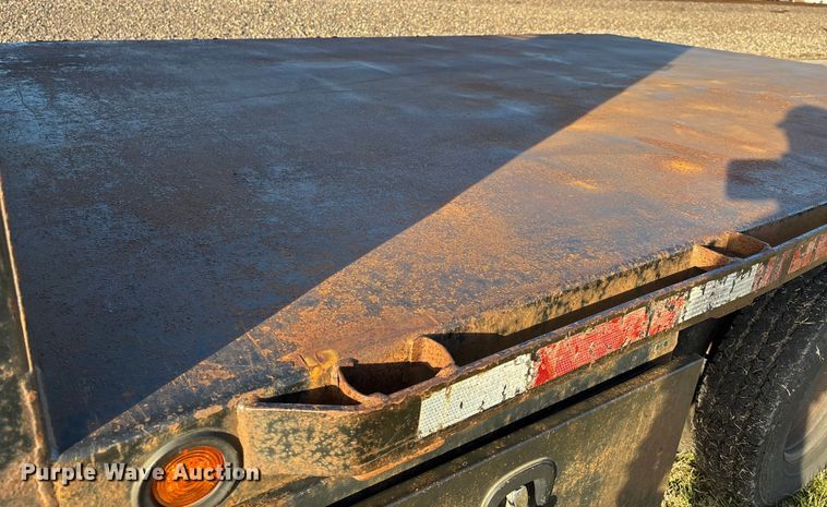 image for item DW7373 2017 RAM 3500 dump flatbed pickup truck