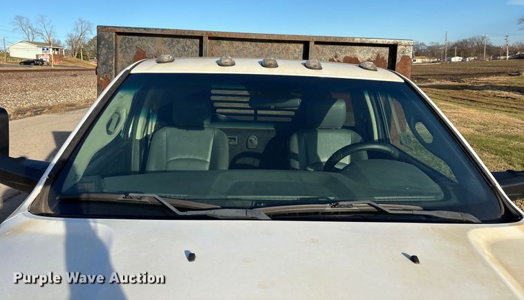 image for item DW7373 2017 RAM 3500 dump flatbed pickup truck