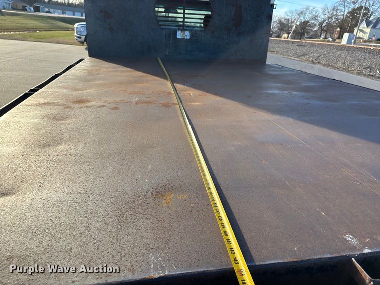 image for item DW7373 2017 RAM 3500 dump flatbed pickup truck